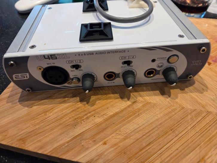 esi audio U46XL usb audio geluidskaart, Computers en Software, Geluidskaarten, Gebruikt, Ophalen of Verzenden
