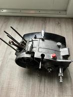 Zundapp 6 kant 4 bak voet motorblok, Fietsen en Brommers, Brommeronderdelen | Zundapp, Ophalen, Gebruikt, Blok