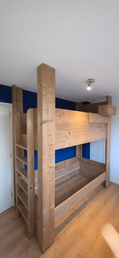 Steigerhouten Stapelbed - Stoer en solide!, Huis en Inrichting, Slaapkamer | Stapelbedden en Hoogslapers, Gebruikt, Stapelbed