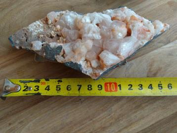 Mineraal uit India  beschikbaar voor biedingen