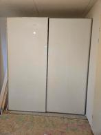 Ruime kledingkast, Huis en Inrichting, Kasten | Kledingkasten, Ophalen, Met deur(en), Gebruikt, 200 cm of meer