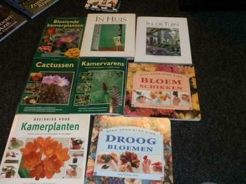 Partij boeken planten bloemen 8 stuks beschikbaar voor biedingen