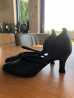 Jeanne Marie, Ophalen, Zo goed als nieuw, Schoenen