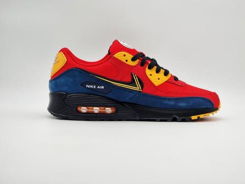 Nike air max 90 premium - city pack london - size 44,5, Kleding | Heren, Schoenen, Zo goed als nieuw, Sneakers of Gympen, Overige kleuren