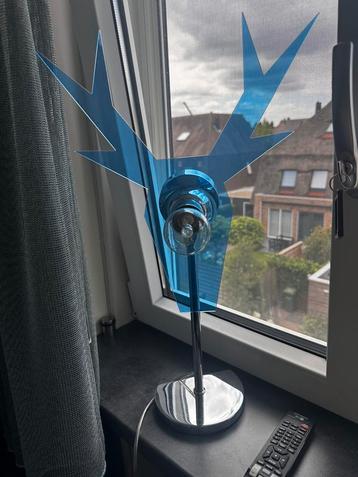 Blauwe Lamp Gewei beschikbaar voor biedingen