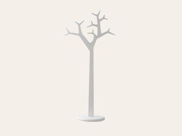 Swedese Tree bij TheReSales beschikbaar voor biedingen