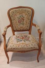 Louis XVI vintage stoel, Antiek en Kunst, Antiek | Meubels | Stoelen en Banken, Ophalen