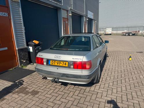 Audi 80 2.3 Quattro 4WD U9 1992 Grijs, Auto's, Audi, Particulier, 4x4, ABS, Airconditioning, Alarm, Bluetooth, Centrale vergrendeling
