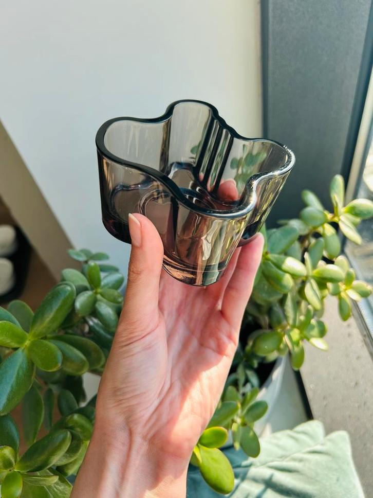 Iittala Alvar Aalto candle holder, brown, Huis en Inrichting, Woonaccessoires | Kandelaars en Kaarsen, Gebruikt, Kandelaar, Minder dan 25 cm
