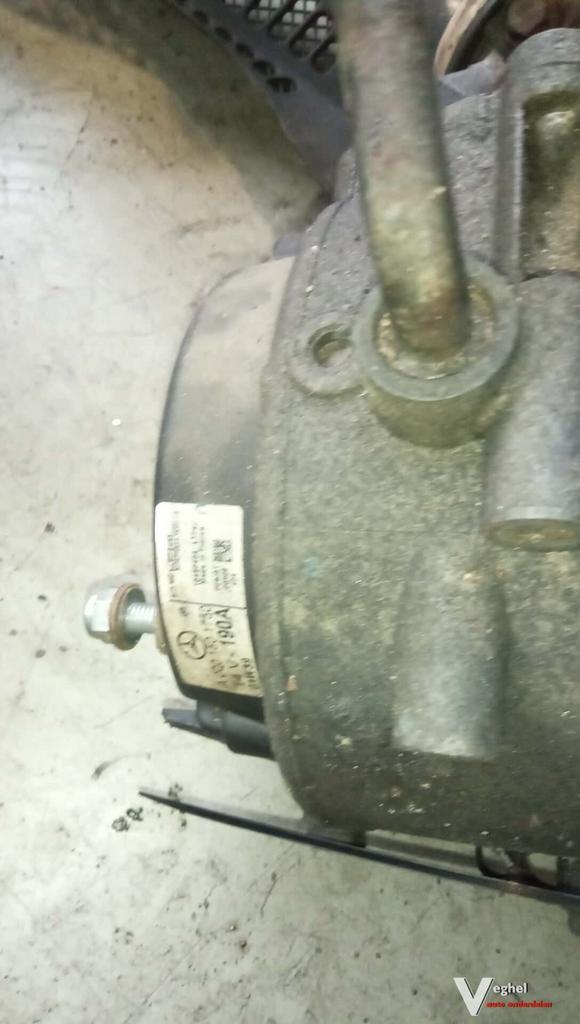 Dynamo Mercedes cdi 2003, Auto-onderdelen, Motor en Toebehoren, Gebruikt, Ophalen
