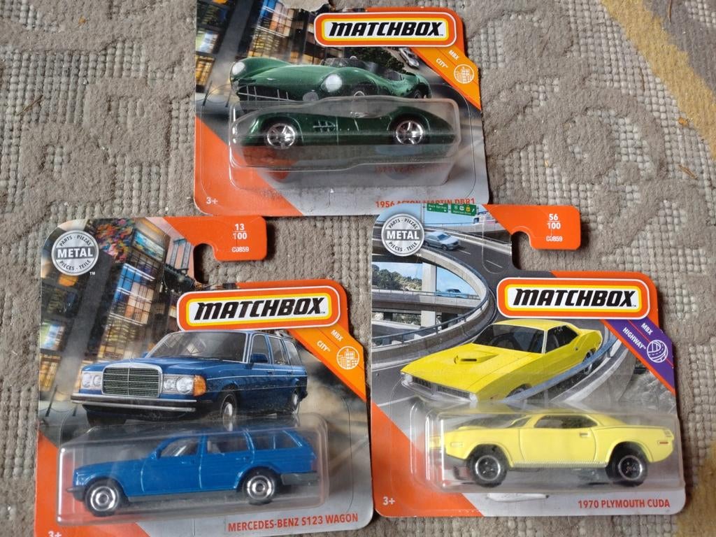 Matchbox Auto's - Mercedes, Plymouth, Aston Martin, Ophalen of Verzenden, Nieuw, 1:50 of kleiner, Auto