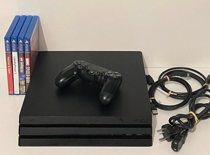 Ps4 Pro, Spelcomputers en Games, Spelcomputers | Sony PlayStation 4, Zo goed als nieuw, Pro, 1 TB, Met 1 controller, Met games