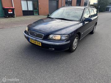 Volvo V70 2.4 EXPORT/HANDEL beschikbaar voor biedingen