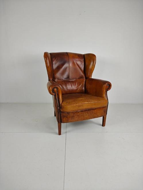 Extra grote schapenleer fauteuil met oorleuningen, Antiek en Kunst, Antiek | Meubels | Stoelen en Banken, Ophalen