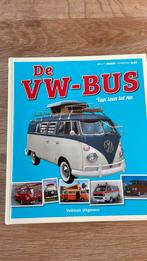 De vw bus t1tot t6 Volkswagen, Boeken, Ophalen of Verzenden, Zo goed als nieuw, Volkswagen