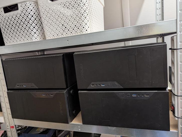 4x Antec ATX behuizing met 300W be quiet! voeding, Computers en Software, Computerbehuizingen, Gebruikt, Ophalen