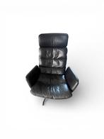 KFF Arva Lounge chair, Huis en Inrichting, Fauteuils, Ophalen, KFF Arva Lounge chair, -, -