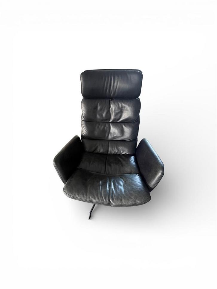 KFF Arva Lounge chair, Huis en Inrichting, Fauteuils, Zo goed als nieuw, Leer, Ophalen
