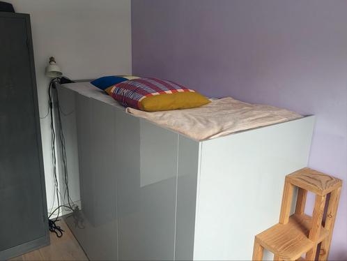 GRATIS Hoogslaper halfhoogslaper met kasten eronder., Kinderen en Baby's, Kinderkamer | Stapelbedden en Hoogslapers, Gebruikt