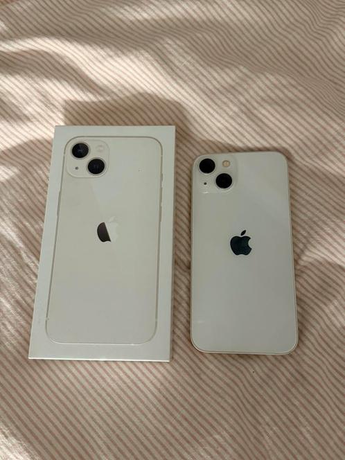 iPhone 13 Wit 128GB - Zo goed als nieuw + hoesjes te koop!, Telecommunicatie, Mobiele telefoons | Apple iPhone, Zo goed als nieuw