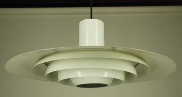 Vintage 1960's Ø 70 cm. Deense design hanglamp 625 euro beschikbaar voor biedingen