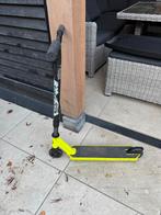 Stunt step neon geel, Fietsen en Brommers, Steps, Ophalen, Zo goed als nieuw, Gewone step, OXELO