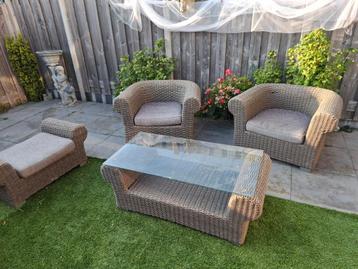 Tuinset 2 stoelen tafel met glas en hocker of voetenbank  beschikbaar voor biedingen