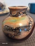 Plateel bolvaasje Regina, Antiek en Kunst, Antiek | Keramiek en Aardewerk, Ophalen of Verzenden