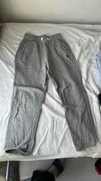 Lichtgrijze Ralph Lauren joggingbroek maat 8 (134-140), Broek, Gebruikt, Ophalen of Verzenden, Jongen