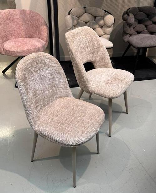 Egg Chair Cream - Nieuw & Origineel in alle kleuren, Huis en Inrichting, Stoelen, Nieuw, Twee, Kunststof, Bruin, Ophalen of Verzenden