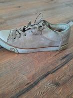 Uggs beige suède maat 39 (vallen klein), Ophalen of Verzenden, Zo goed als nieuw, Beige