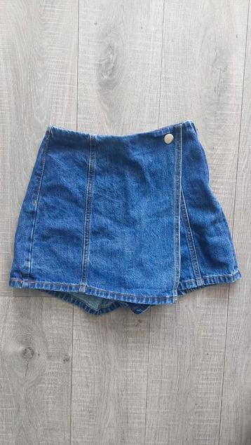 Stradivarius denim skort NEW beschikbaar voor biedingen