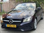 Mercedes CLA-klasse 180 Ambition NAP Pano Xenon Park Sensor, Auto's, Mercedes-Benz, Voorwielaandrijving, CLA, Handgeschakeld, 19 km/l