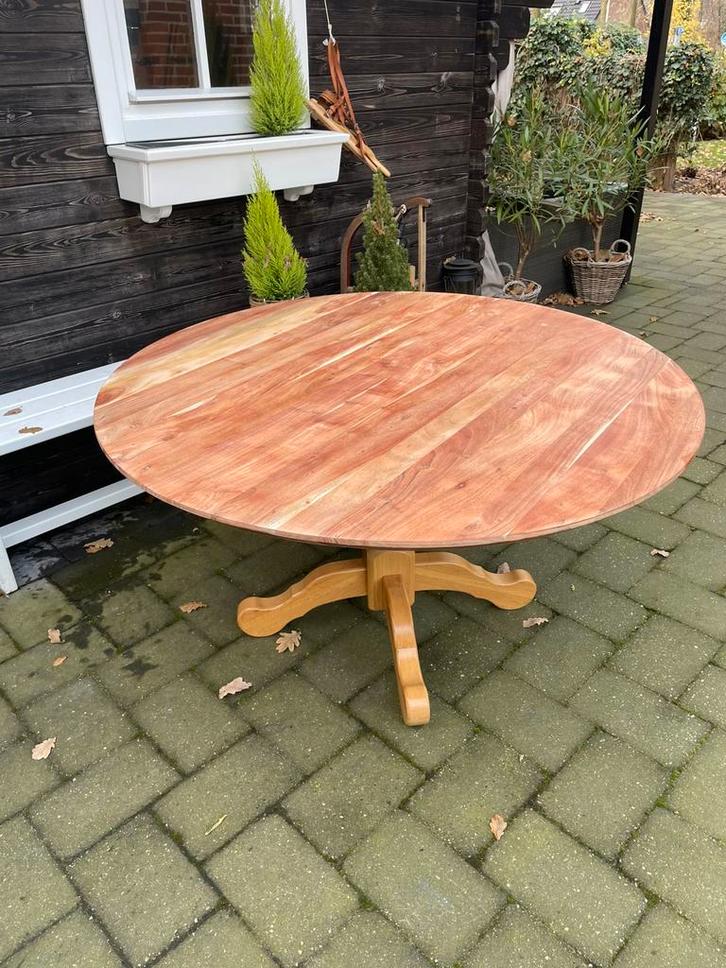Te koop ronde massief houten tafel 141cm, Huis en Inrichting, Tafels | Eettafels, Zo goed als nieuw, 100 tot 150 cm, 100 tot 150 cm