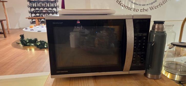 Magnetron Oven Inverter - Topstaat!, Witgoed en Apparatuur, Magnetrons, Zo goed als nieuw, Vrijstaand, Combimagnetron, 45 tot 60 cm