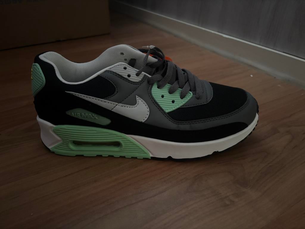 Nike air max schoenen, Sport en Fitness, Ophalen of Verzenden, Nieuw, Hardloopschoenen, Nike