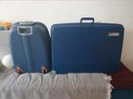 Twee blauwe koffers een groot een klein, Ophalen, Zo goed als nieuw, Hard kunststof