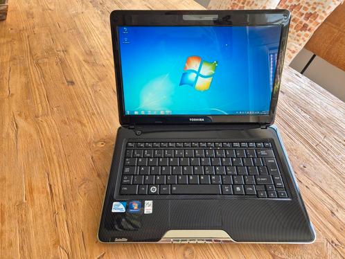Toshiba Satelite T130 13,3 inch, Computers en Software, Windows Laptops, Gebruikt, 13 inch, HDD, 3 tot 4 Ghz, 4 GB, Qwerty, Met videokaart