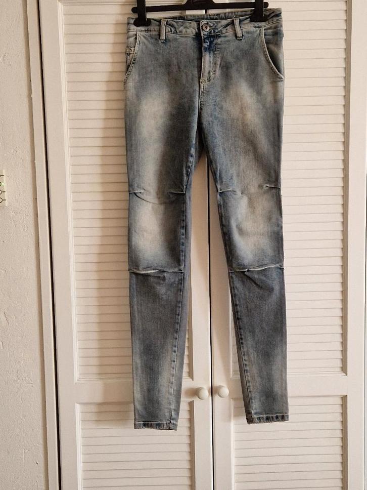 Maryley Jeans maat XS, Kleding | Dames, Spijkerbroeken en Jeans, Gedragen, W27 (confectie 34) of kleiner, Grijs, Ophalen