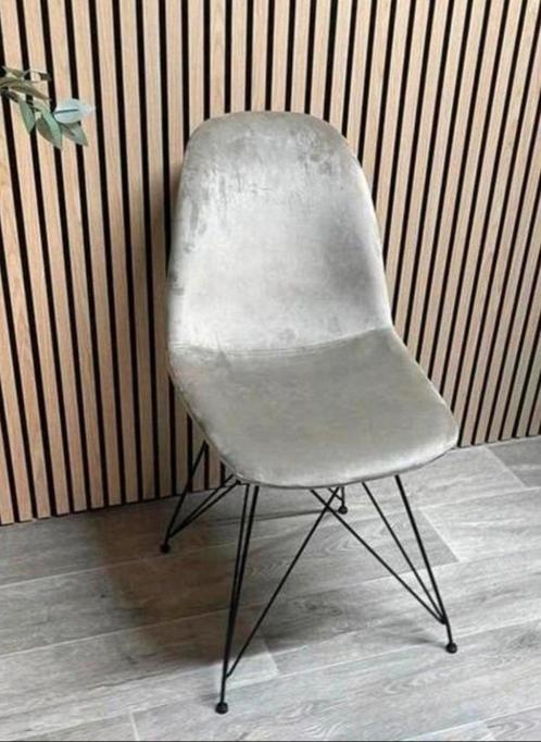 4 Velvet eetkamerstoelen  - Nieuw, Huis en Inrichting, Stoelen, Nieuw, Vijf, Zes of meer stoelen, Metaal, Stof, Ophalen of Verzenden