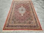 Handgeknoopt oosters wol Bidjar tapijt medallion 198x301cm