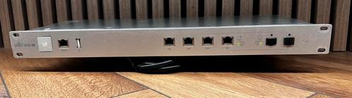 Ubiquiti UniFi Security Gateway Pro - USG Pro, Computers en Software, Routers en Modems, Gebruikt, Router, Ophalen of Verzenden