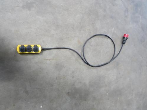 verdeelstekker verdeelblok verloop 380v naar 220v lengte 3m, Doe-het-zelf en Verbouw, Elektra en Kabels, Zo goed als nieuw, Kabel of Snoer