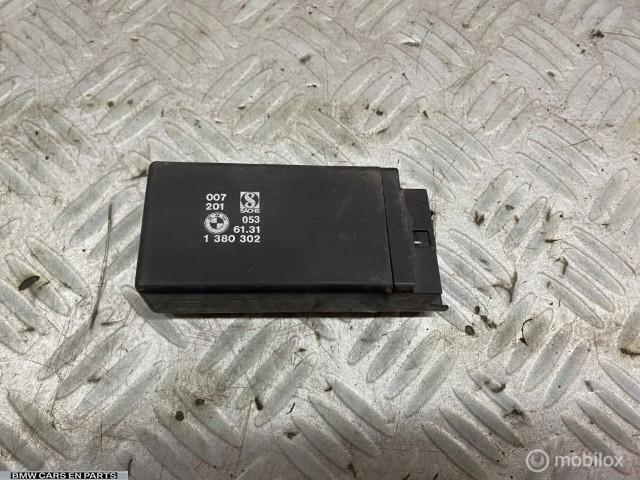 Centrale vergrendeling modul BMW  E30  kiekert 1380302, Auto-onderdelen, Elektronica en Kabels, BMW, Gebruikt, Ophalen of Verzenden
