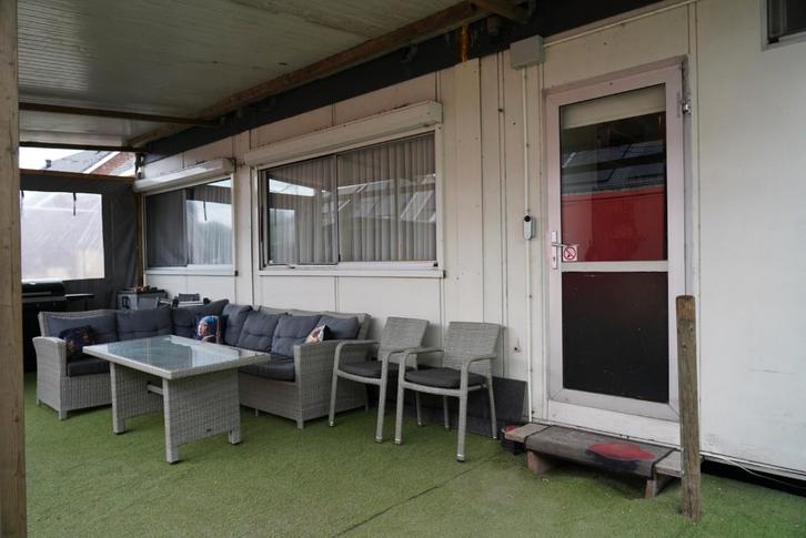 Ruime woonunit 9x9 | Nieuwe CV-ketel | 3 slaapkamers | airco, Doe-het-zelf en Verbouw, Bouwketen en Schaftketen, Gebruikt, Ophalen