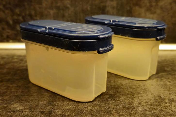 Tupperware ruimtemaker voor kruiden (strooier) 125ML Blauw, Huis en Inrichting, Keuken | Tupperware, Zo goed als nieuw, Overige typen