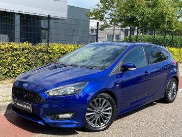 Ford Focus 1.0 ST-Line Airco Cruise control Navigatie Achter beschikbaar voor biedingen