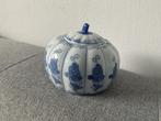 Vintage blauw-wit porseleinen potje met deksel, Antiek en Kunst, Curiosa en Brocante, Ophalen of Verzenden