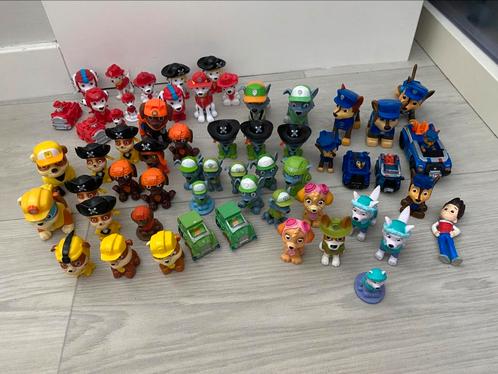 Ca 55 figuurtjes PAW PATROL!, Kinderen en Baby's, Speelgoed | Actiefiguren, Gebruikt, Ophalen of Verzenden