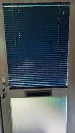 4 aluminium jaloezien diverse maten blauw en zilver, Huis en Inrichting, Stoffering | Gordijnen en Lamellen, Ophalen, Gebruikt